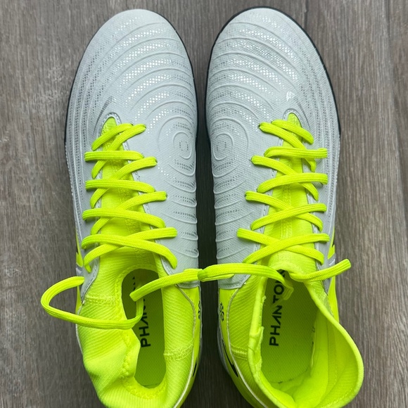 Mens Phantom Luna NikeSkin Neon Yellow/Silver Turf Cleats